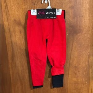 Girls 2T/4T
Velvet Red and Black Leggings with Color-Block Design